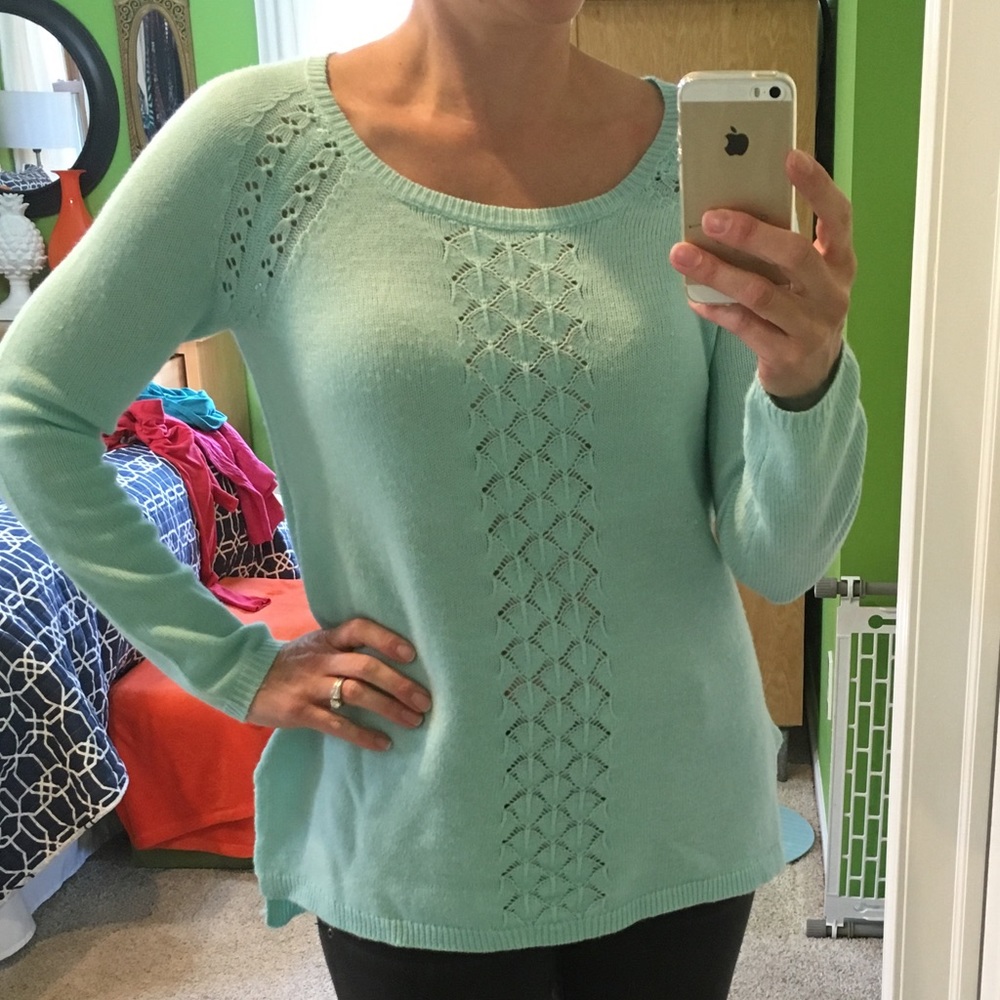 Mint green tunic sweater, M